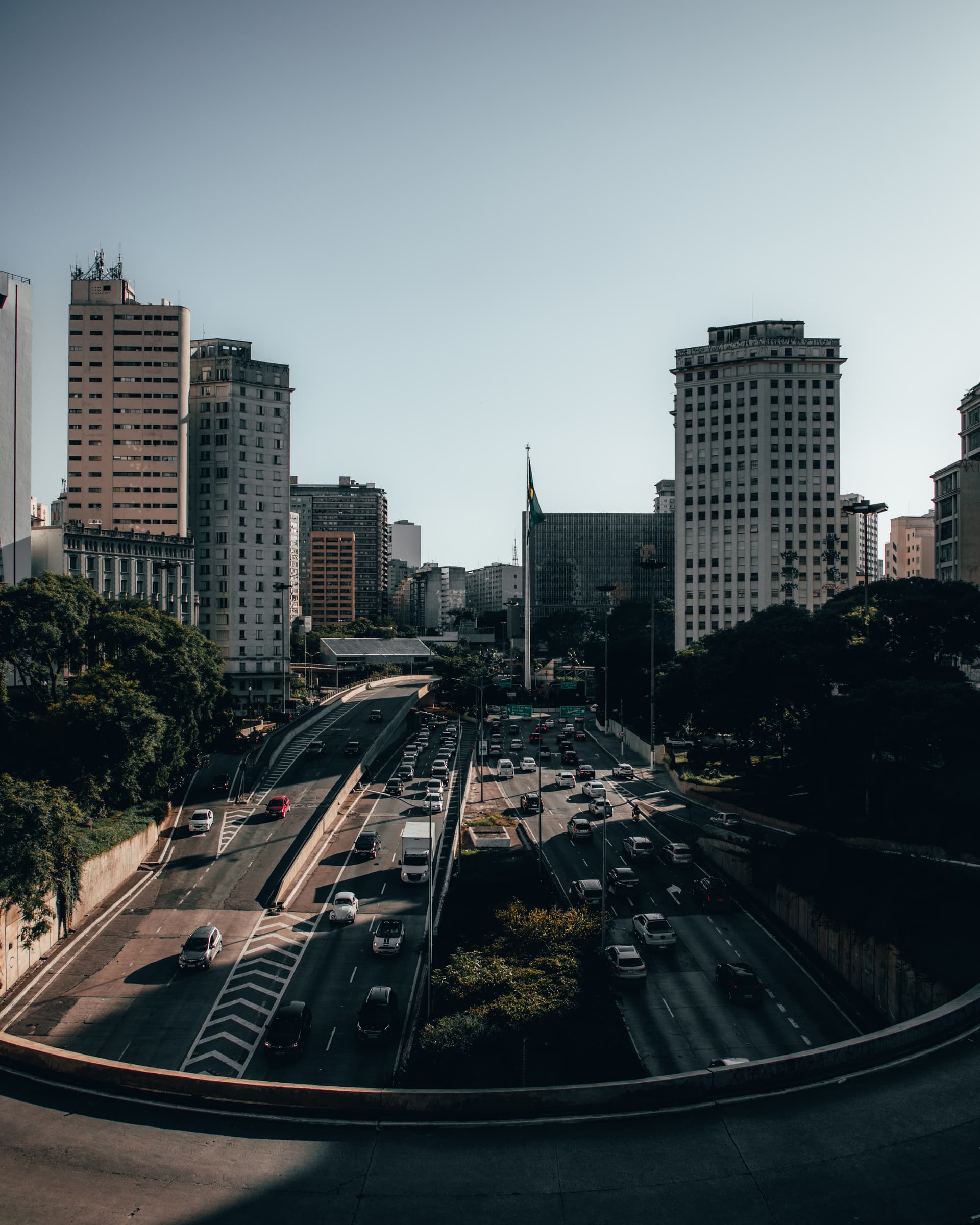 Viaduto do Chá no centro de São Paulo